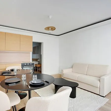 Bright 40 M2 - Close To Brochant Metro - Montmartre, * Parigi
